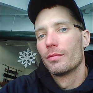 Meet your Posher, Jonathan